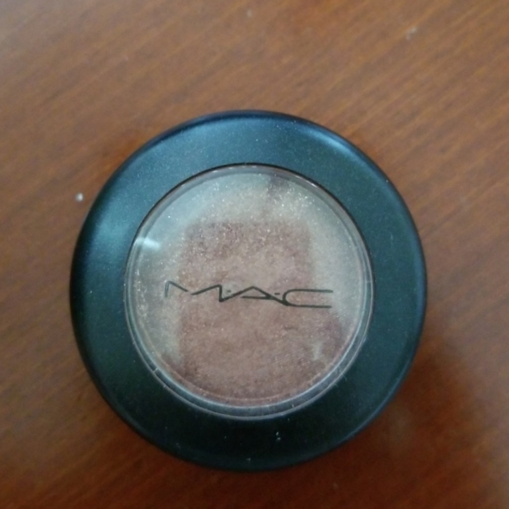 Mythology MAC eyeshadow